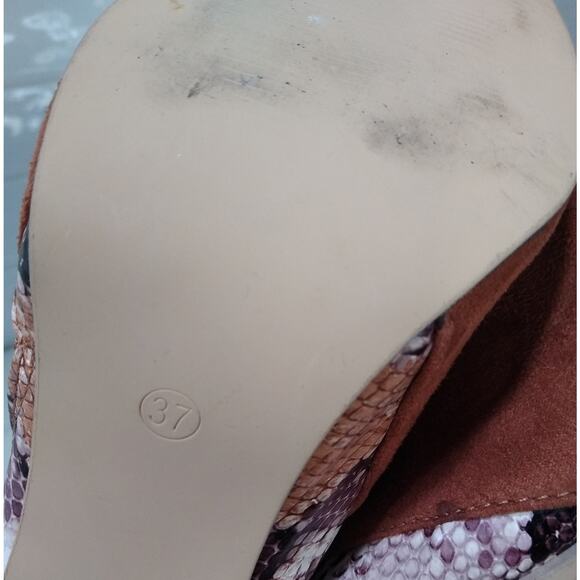 [H417] Brown Suede Snakeskin Boots, Size 37 - Picture 10 of 11